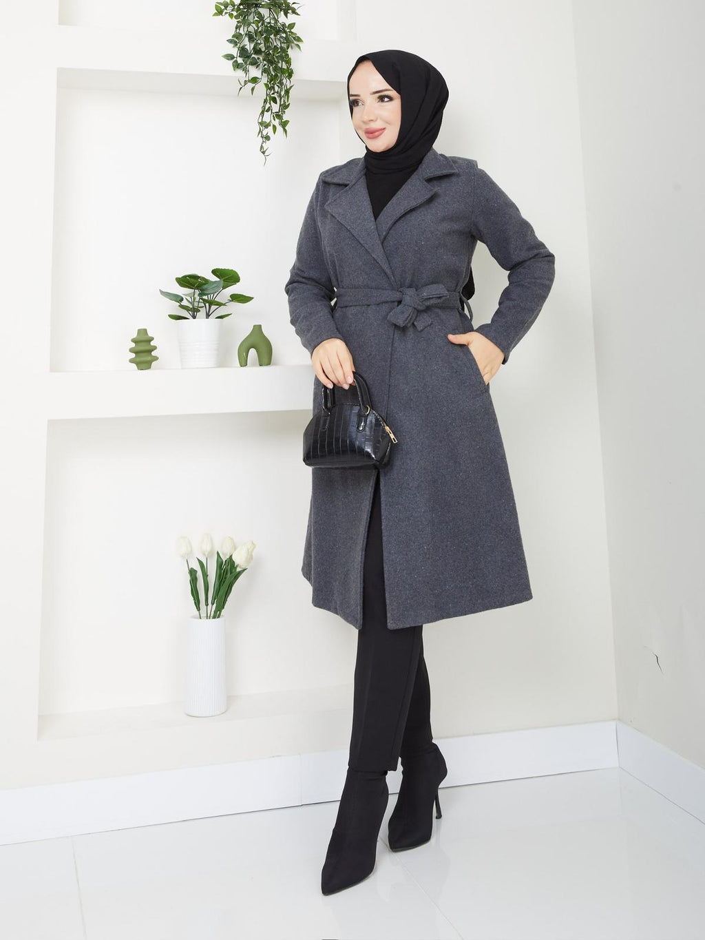 KADIN KUŞAK VE CEP DETAYLI KAŞE KABAN-remabutik