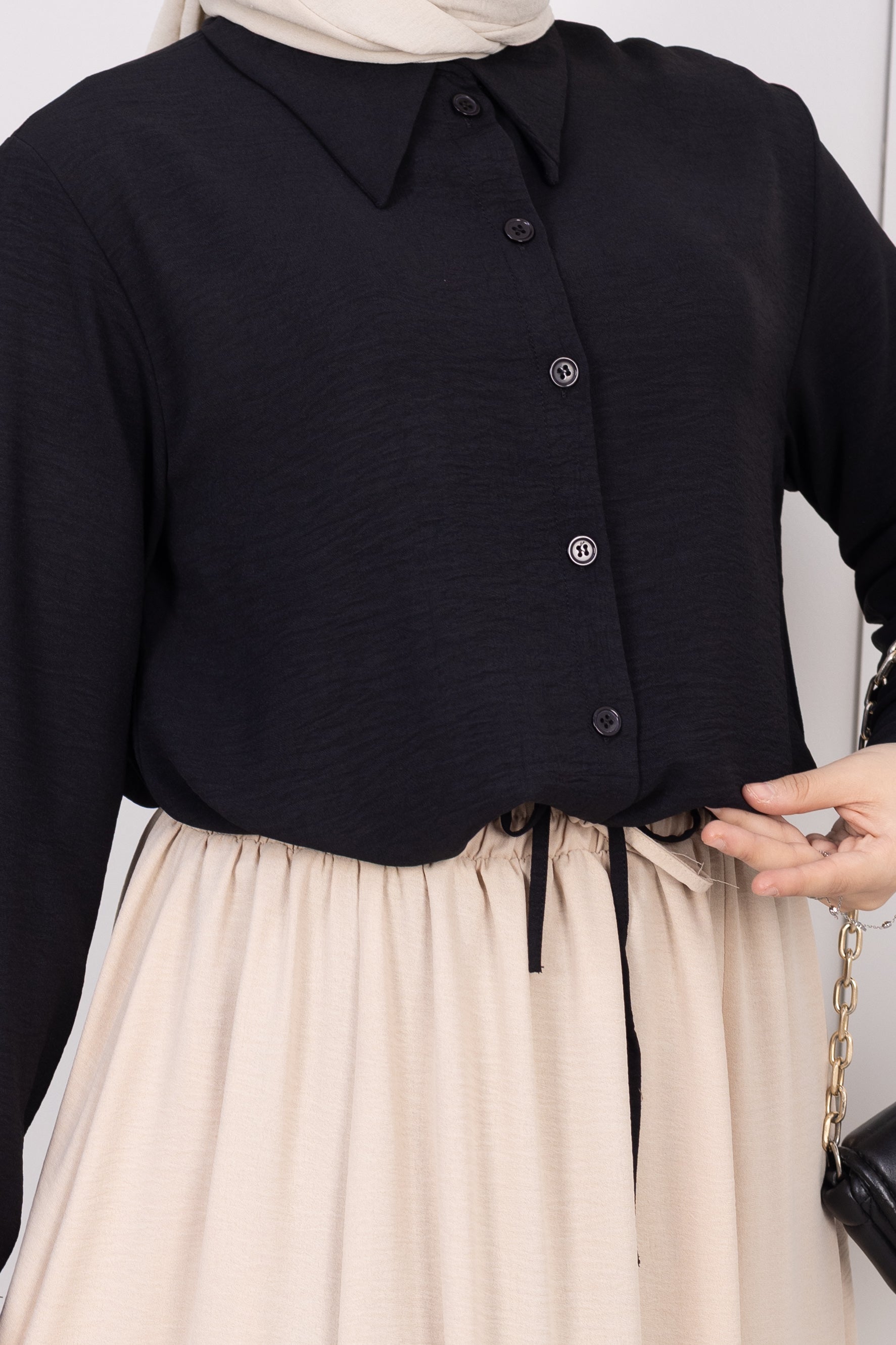 Zerafet Serisi Hakim Yaka Gömlek & Etek Kombin