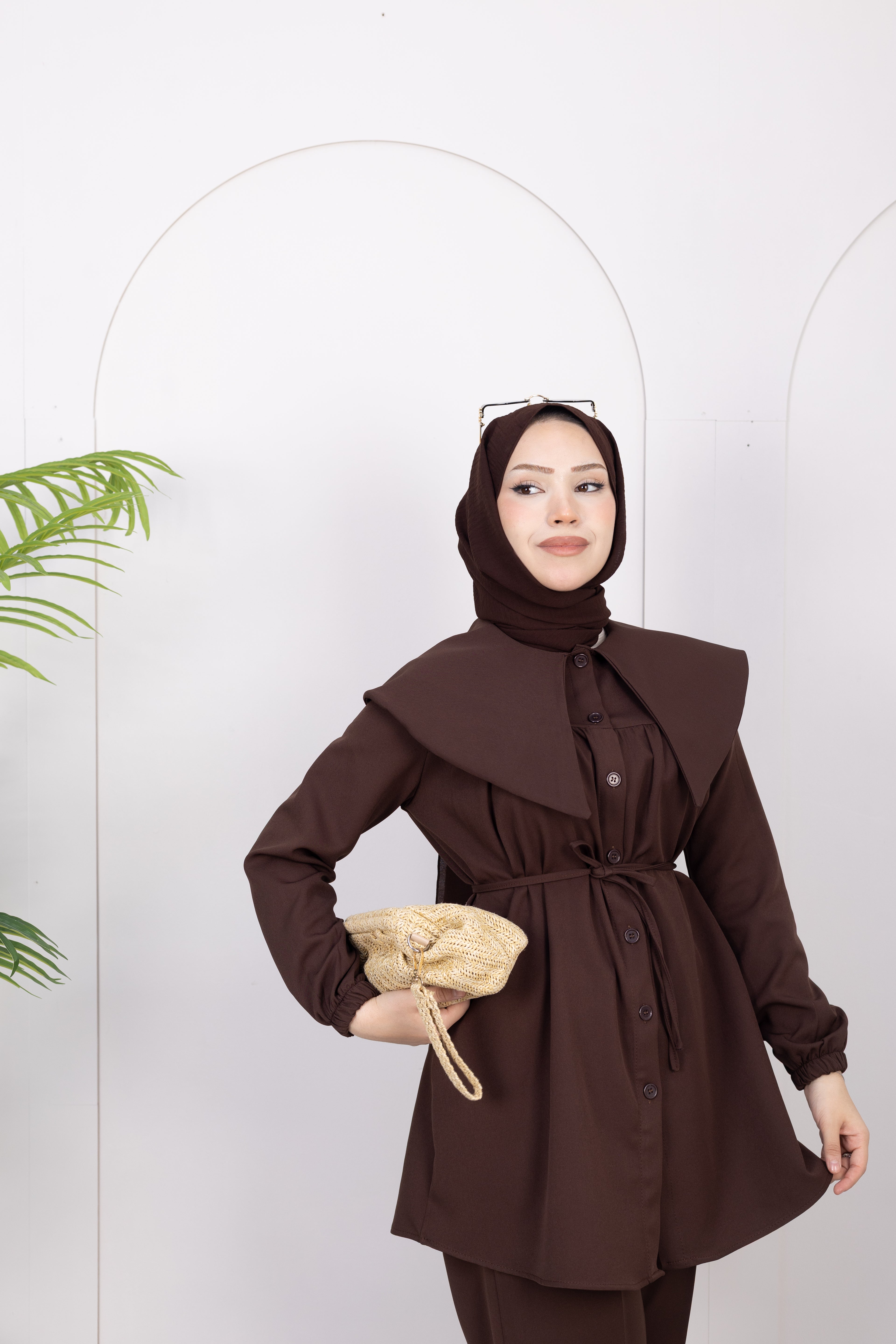 Retro Yaka Modern Takım