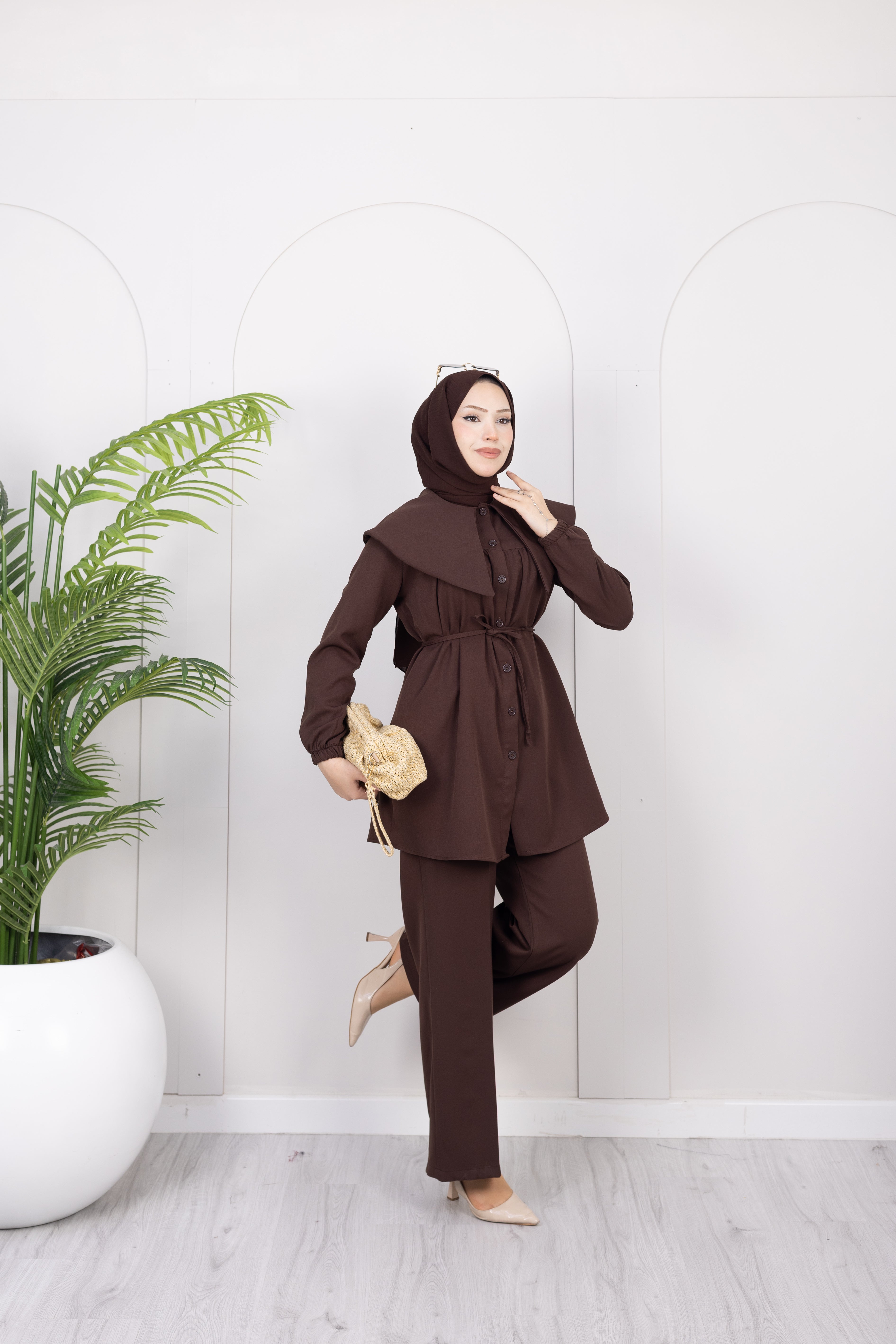 Retro Yaka Modern Takım