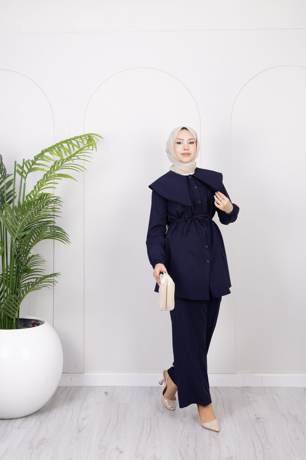 Retro Yaka Modern Takım