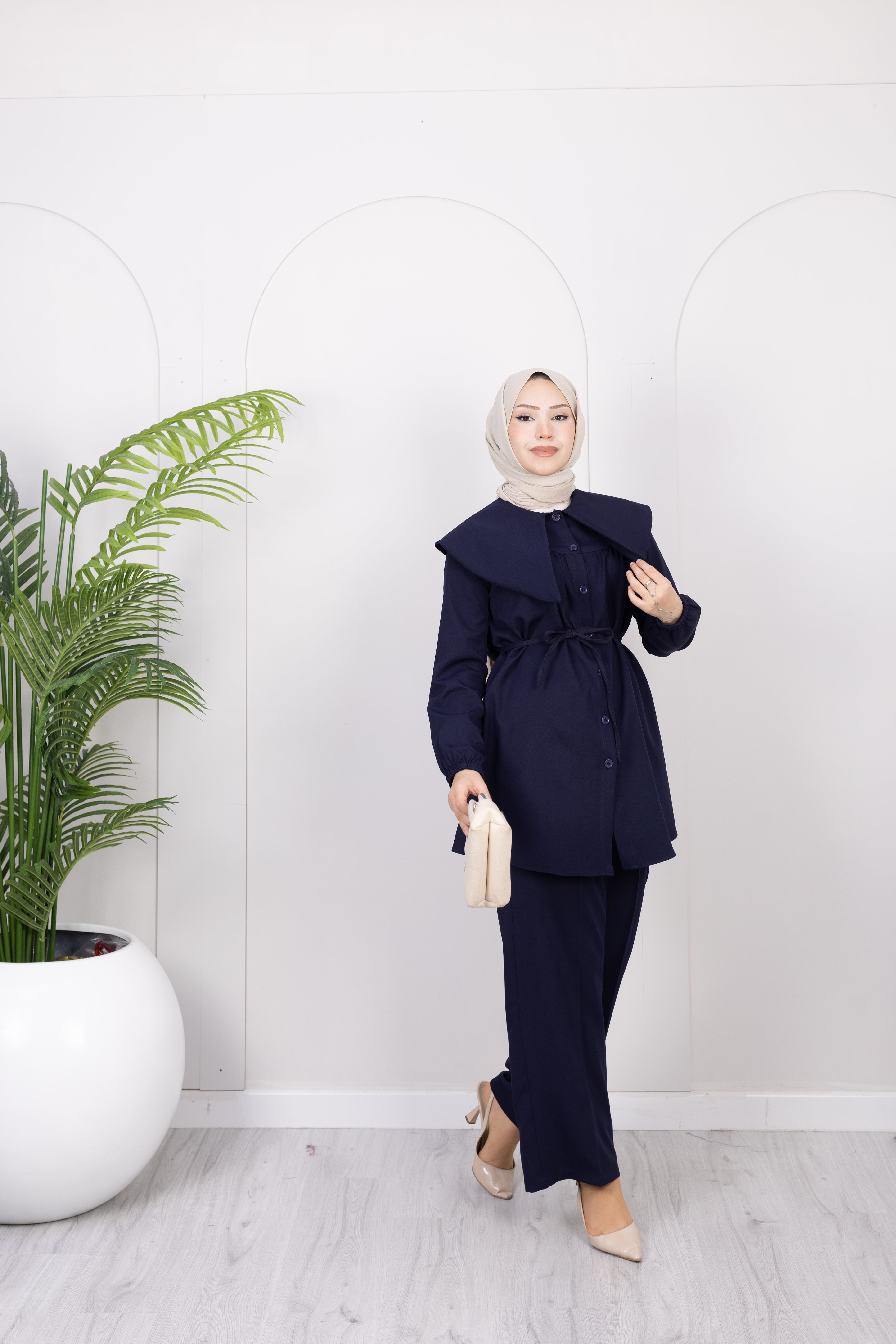 Retro Yaka Modern Takım