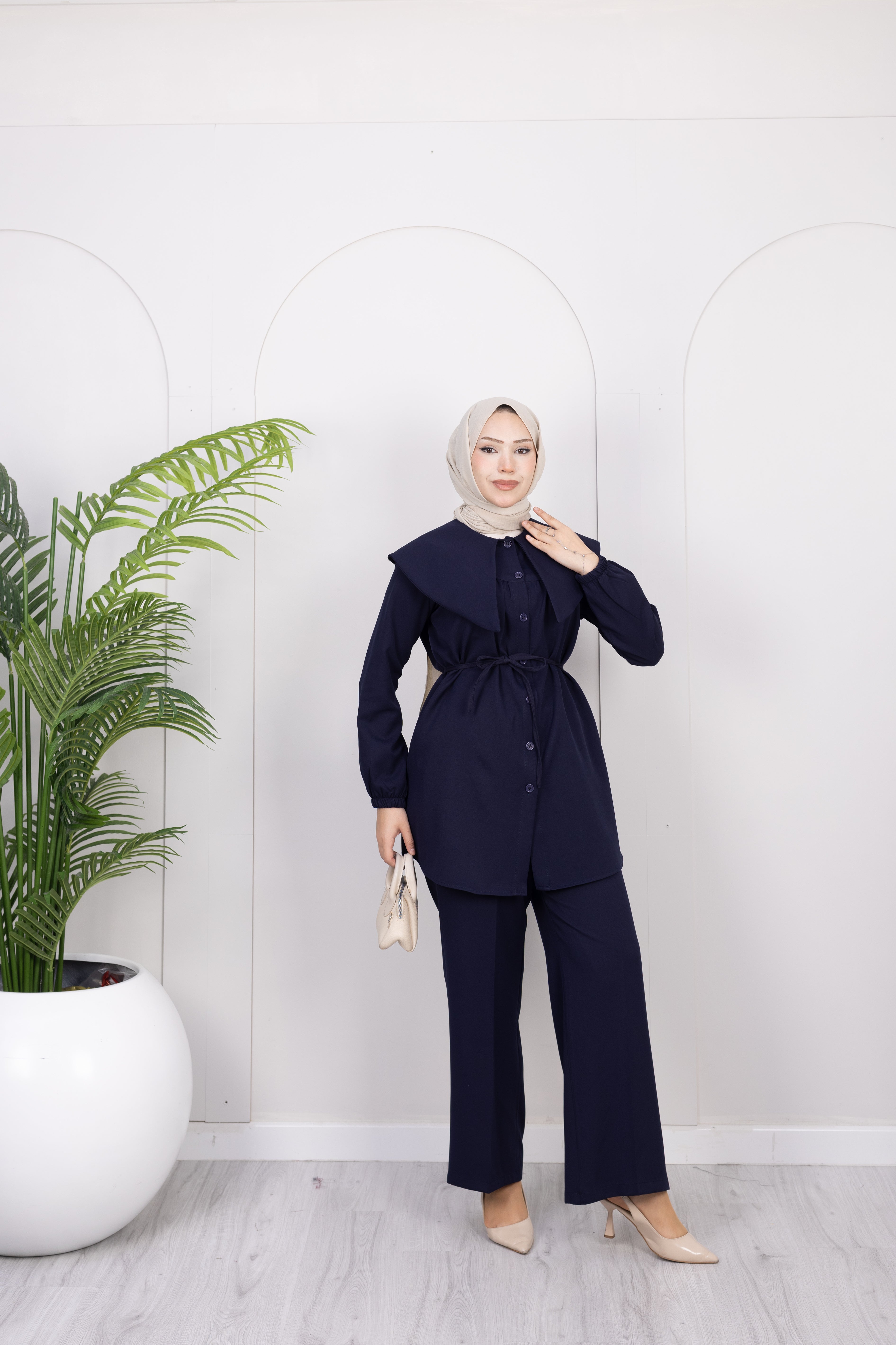 Retro Yaka Modern Takım