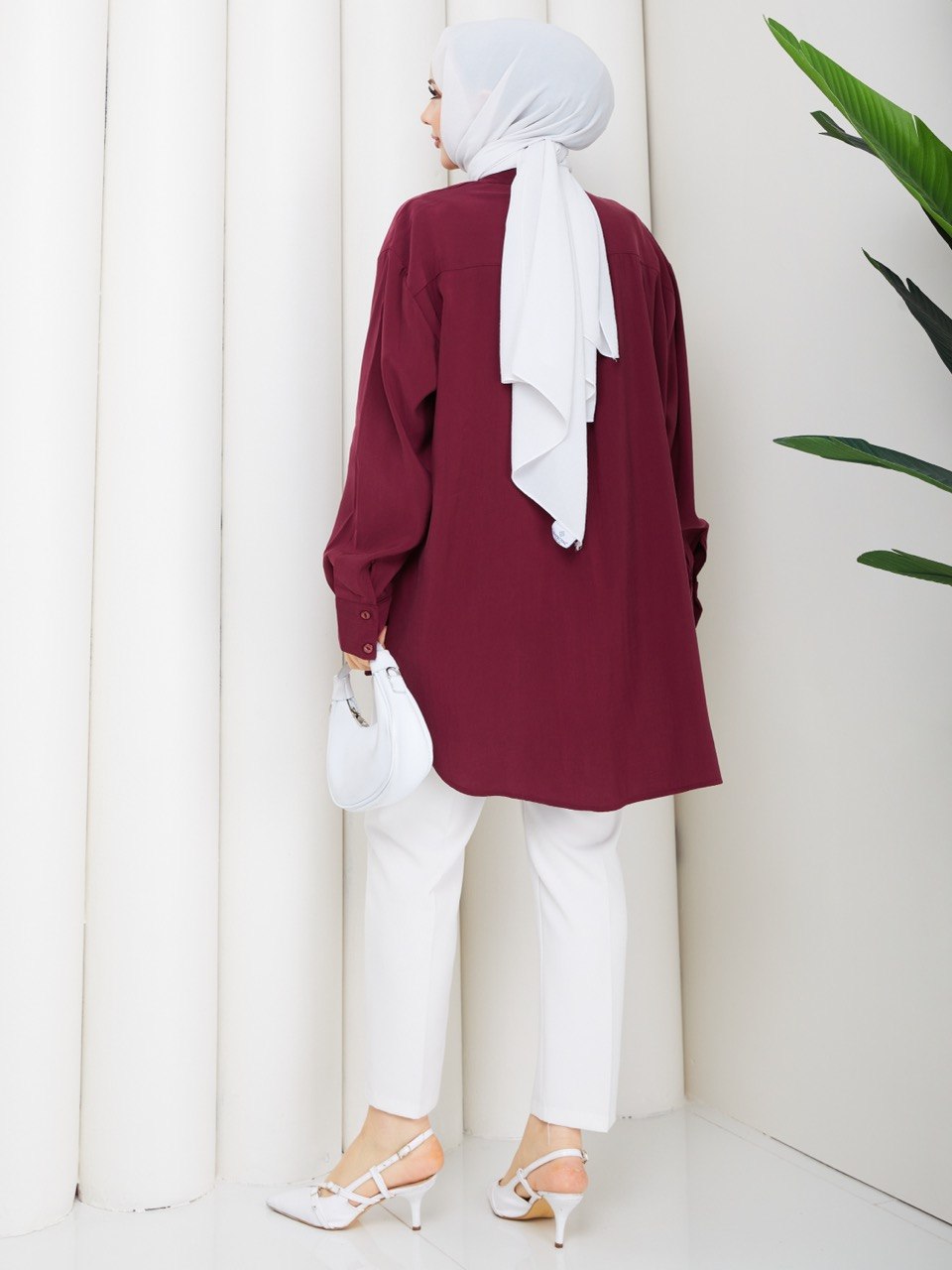 KRAVATLI GOLD AKSESUARLI MODAL GÖMLEK