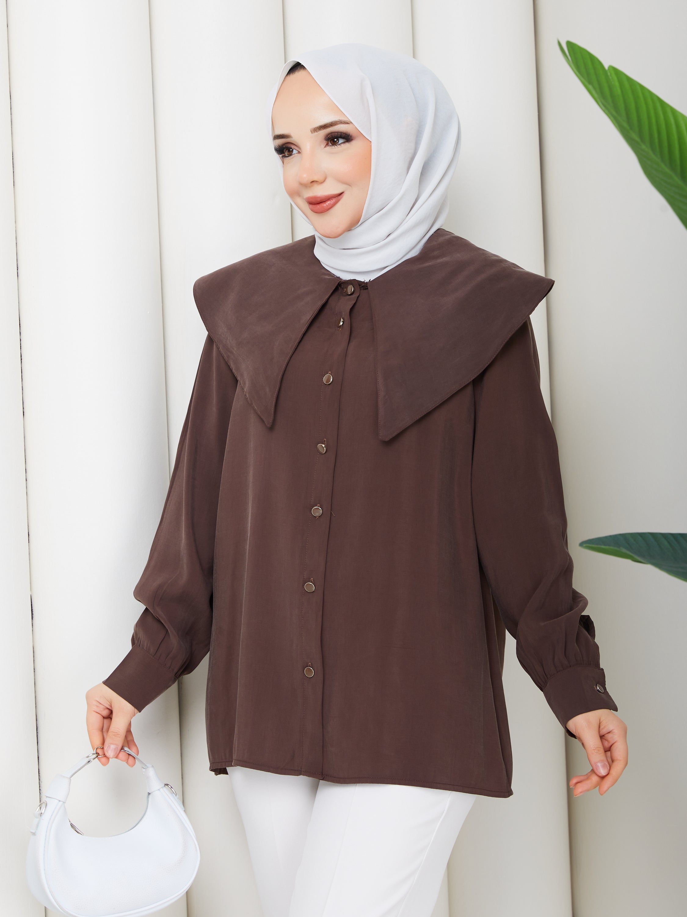 VİOLA BÜYÜK YAKA GÖMLEK