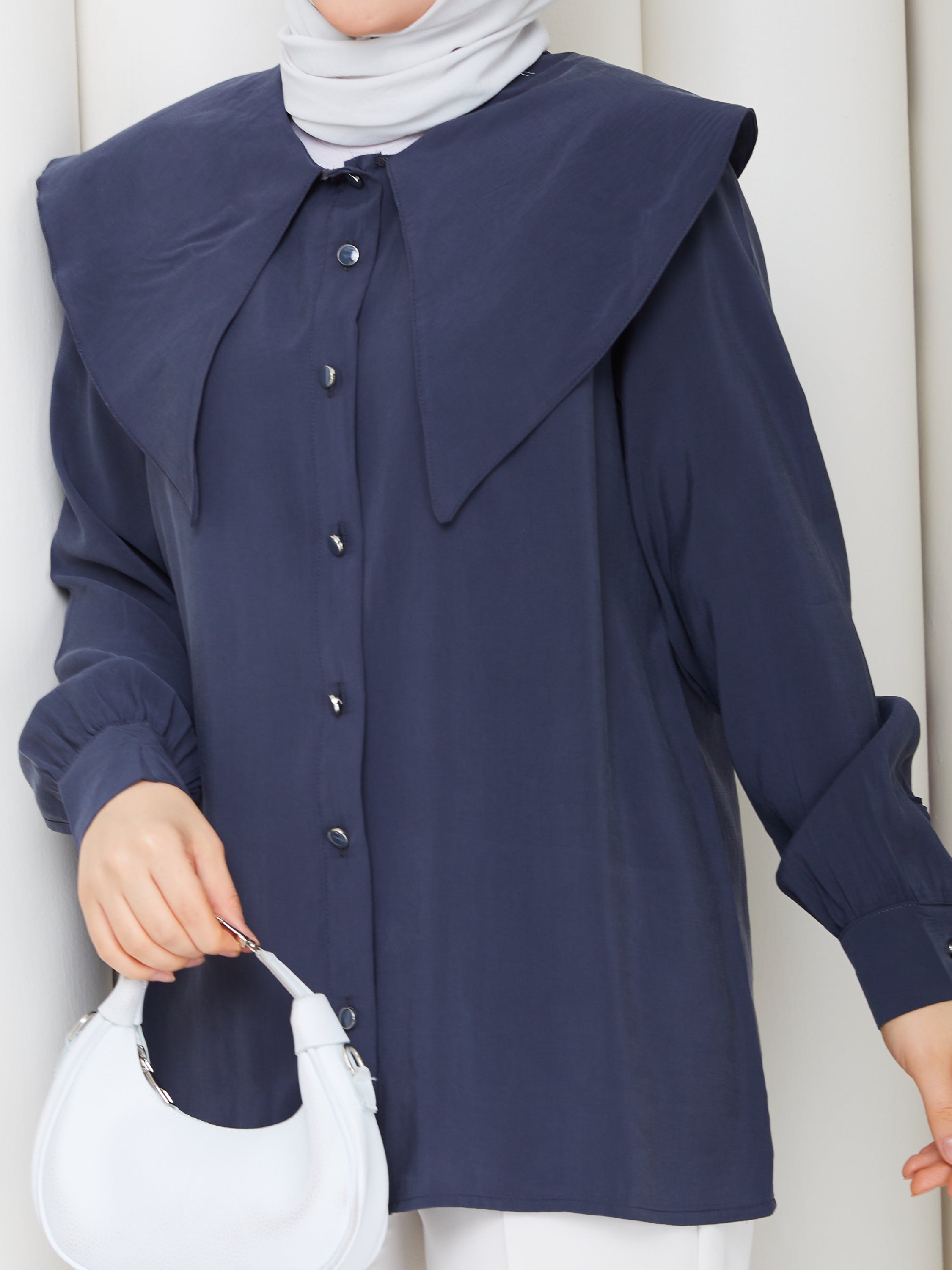 VİOLA BÜYÜK YAKA GÖMLEK