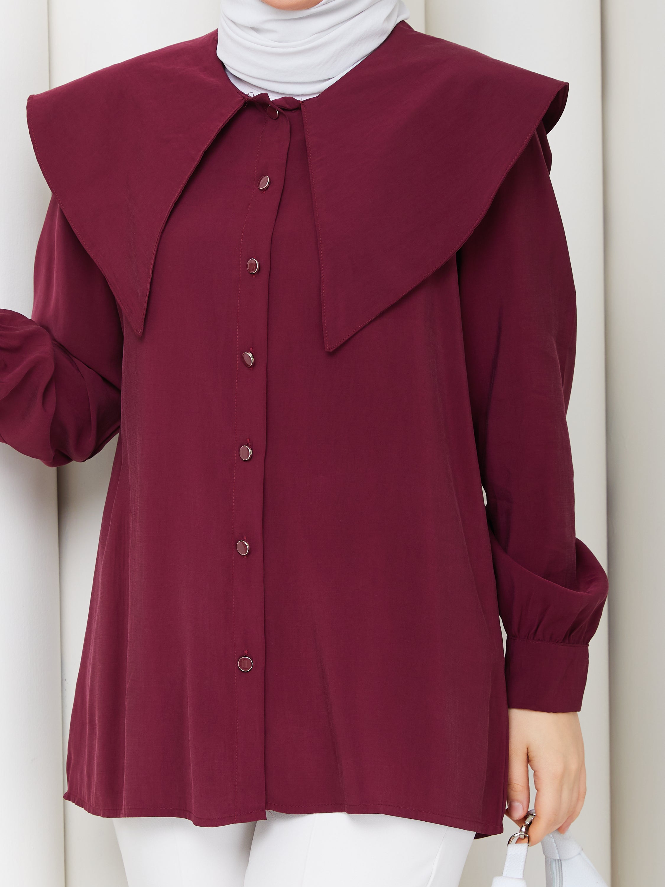 VİOLA BÜYÜK YAKA GÖMLEK