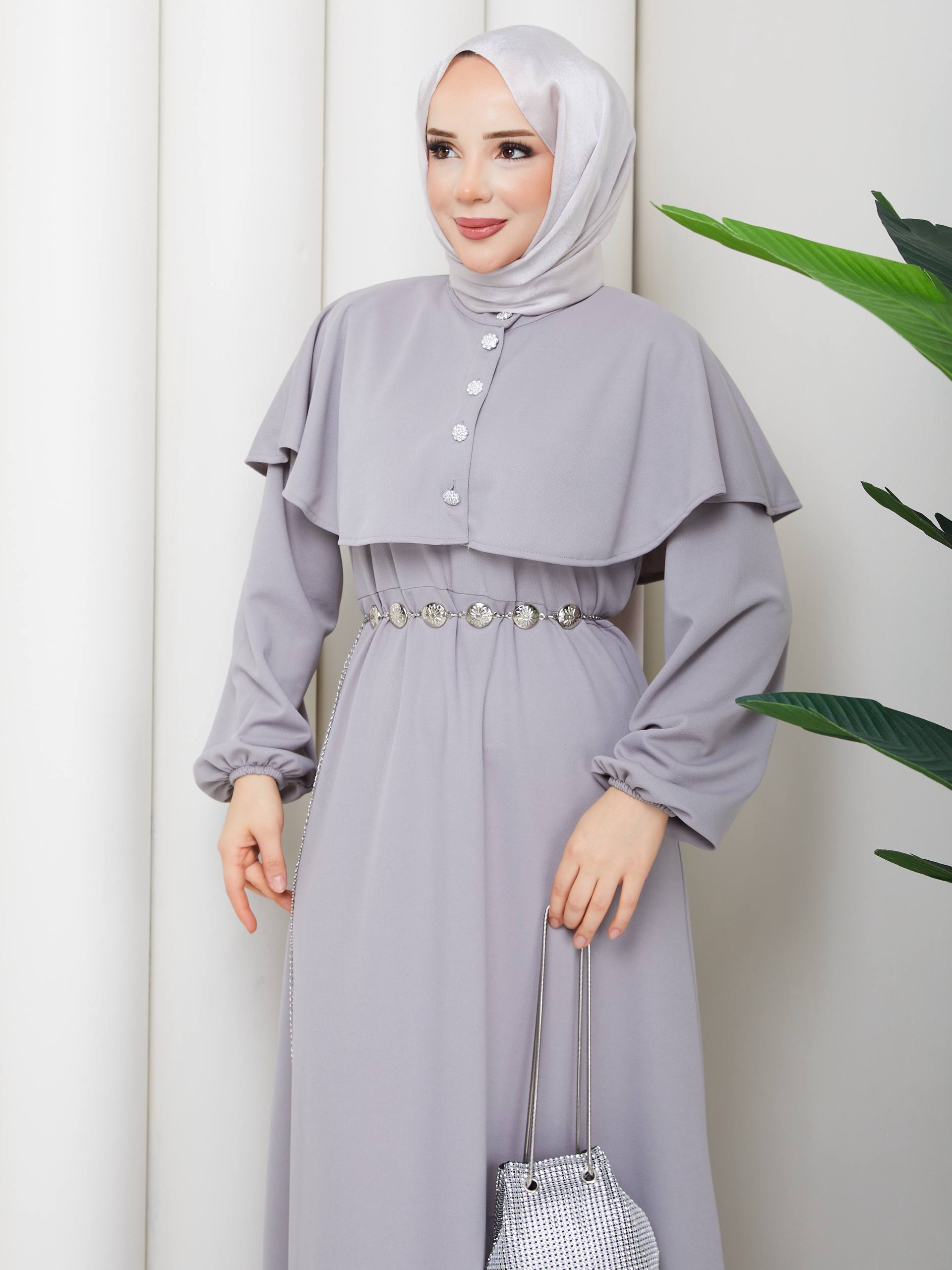 KRİSTAL KEMER VE TAŞ DÜĞME DETAYLI BOLERO PELERİNLİ  KREP ELBİSE-remabutik