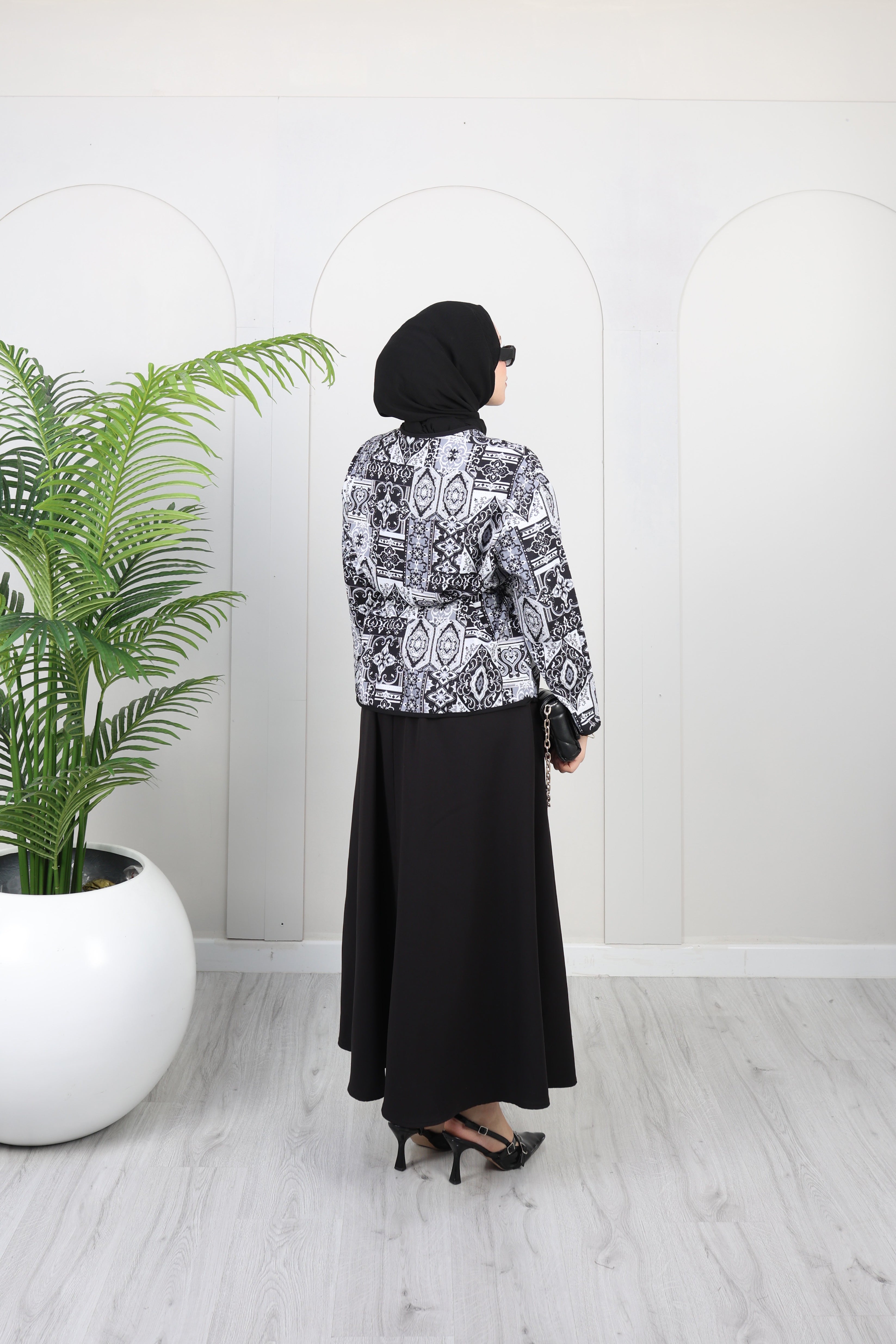 Double Kumaş Dijital Etekli Şık Takım