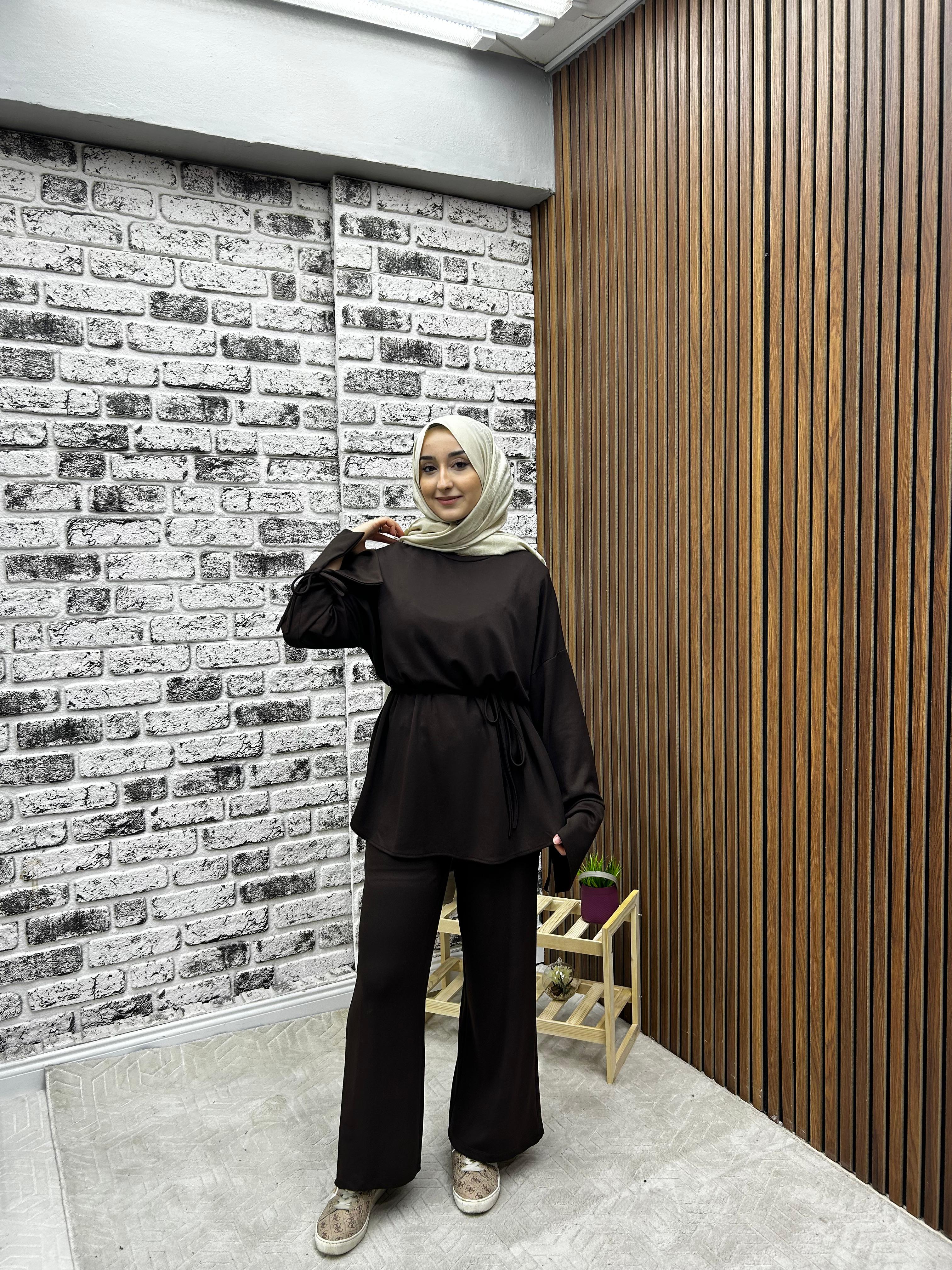 MEVSİMLİK OYŞHO KUMAŞ  MANŞET VE BEL BİRİT DETAYLI KADIN  PANTOLONLU  İKİLİ TAKIM-remabutik