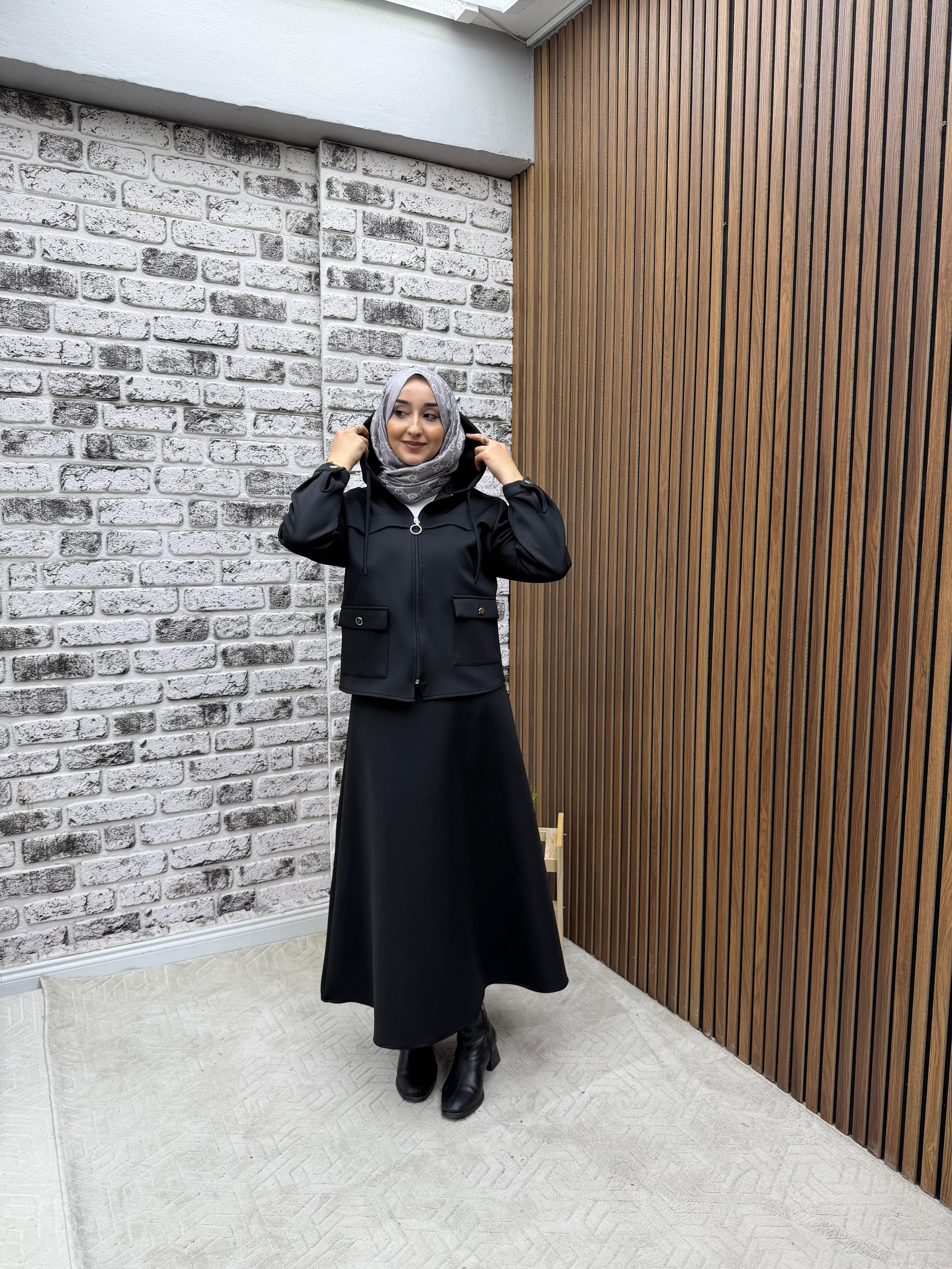 AÇELYA CEP VE  KAPÜŞON DETAYLI SCUBA KUMAŞ KADIN  ETEKLİ TAKIM-remabutik