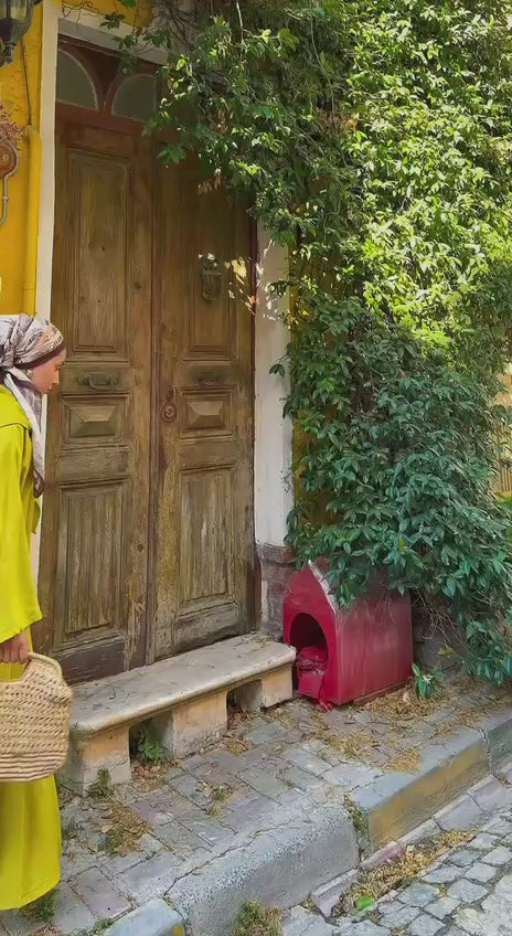 KADIN ÇİLEK KUMAŞ OVERSİZE KESİM ŞAL ABAYA PANTOLON 3'LÜ TAKIM
