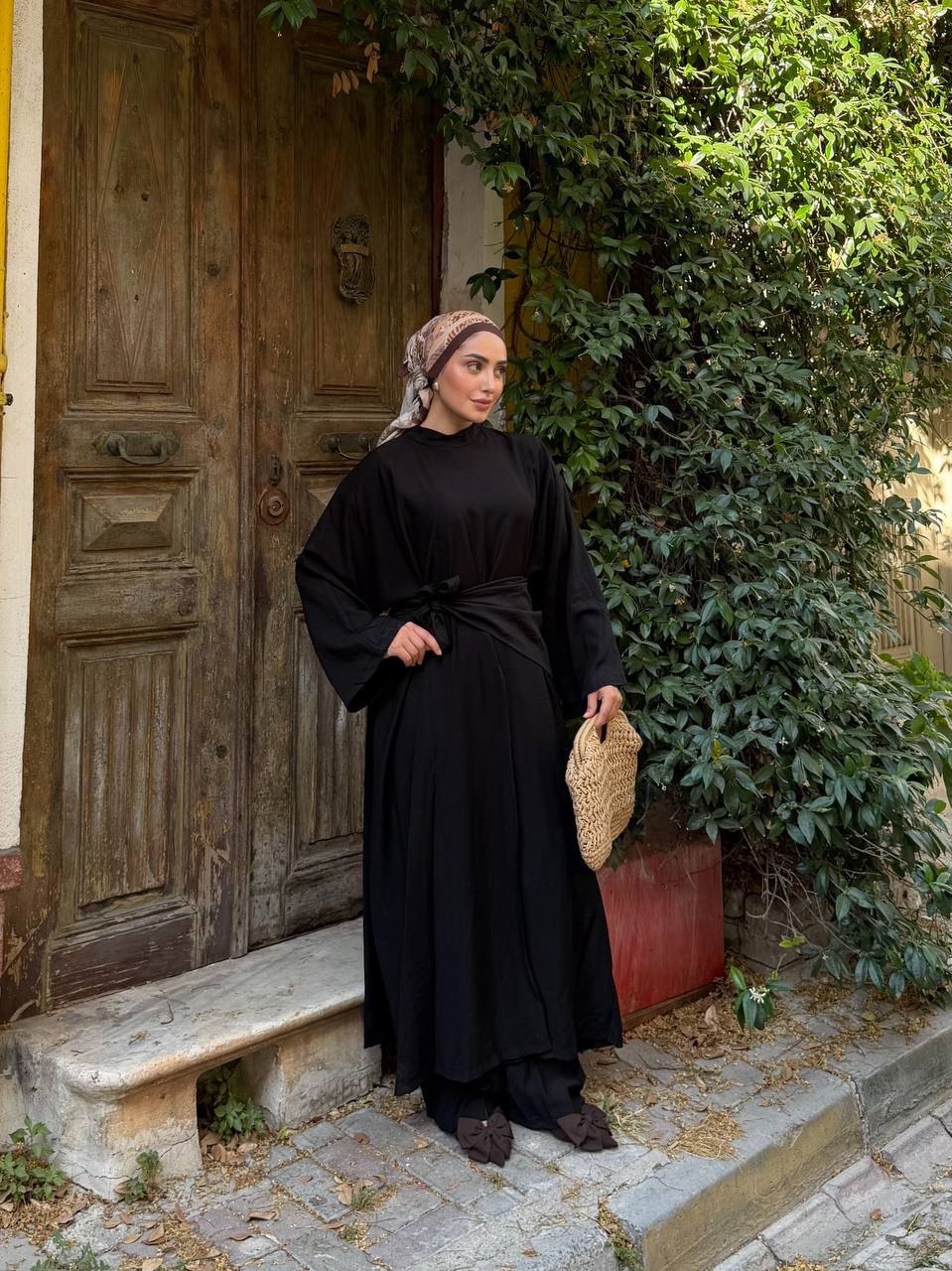 KADIN ÇİLEK KUMAŞ OVERSİZE KESİM ŞAL ABAYA PANTOLON 3'LÜ TAKIM